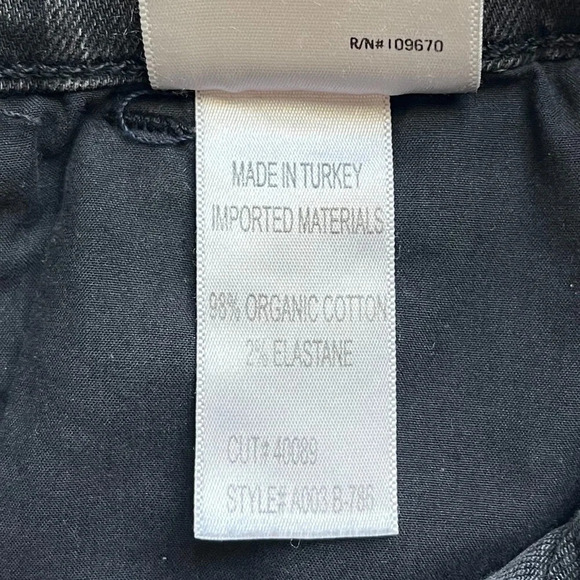 AGOLDE Sophie High Rise Crop Jean in Chelsea Destruct - Picture 10 of 12